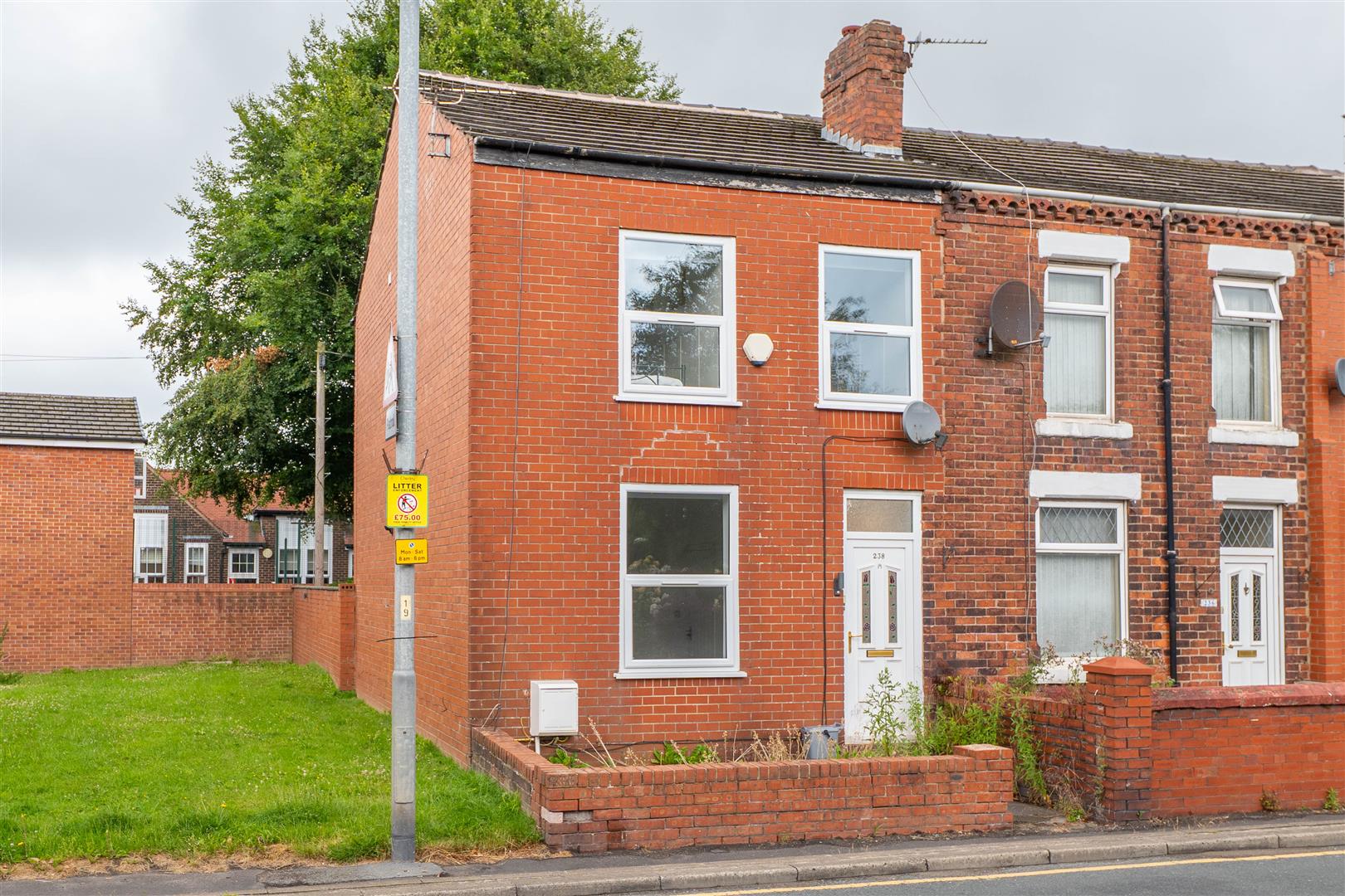 3 bed property in Spendmore Lane, Chorley